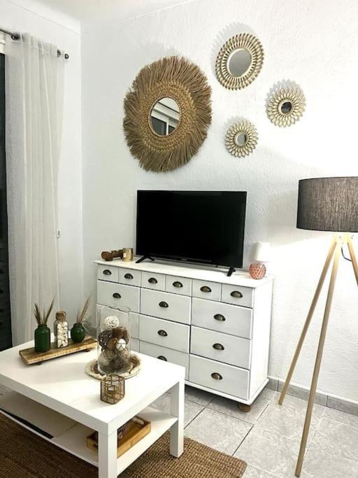 Appartement 20 Mts Plage, Pl Mediterranee, Vue Mer Parking Canet-en-Roussillon Eksteriør bilde