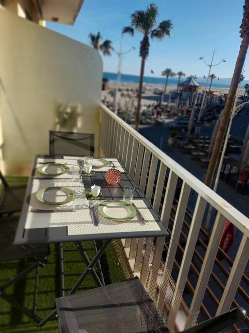 Appartement 20 Mts Plage, Pl Mediterranee, Vue Mer Parking Canet-en-Roussillon Eksteriør bilde