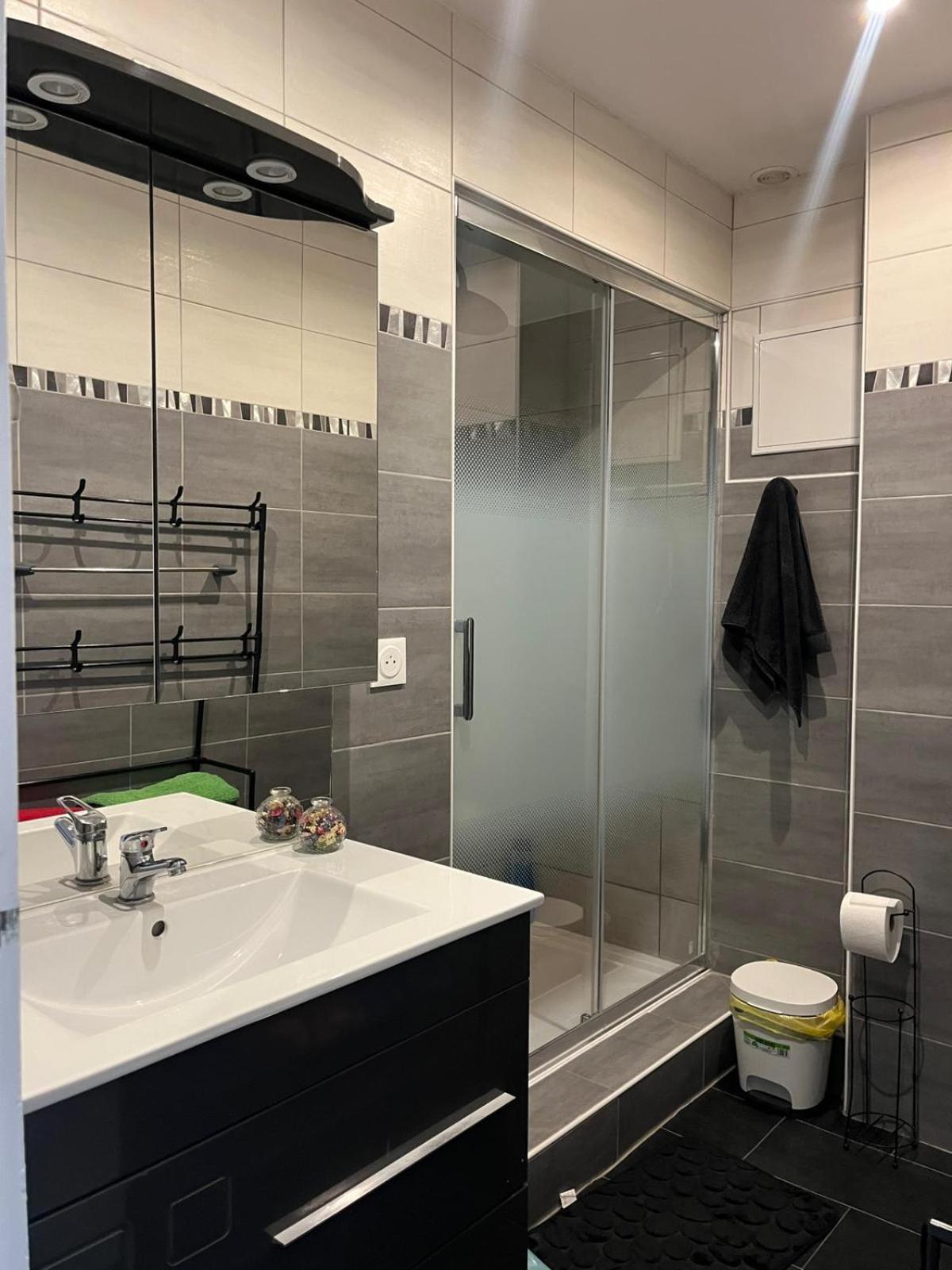 Appartement 20 Mts Plage, Pl Mediterranee, Vue Mer Parking Canet-en-Roussillon Eksteriør bilde
