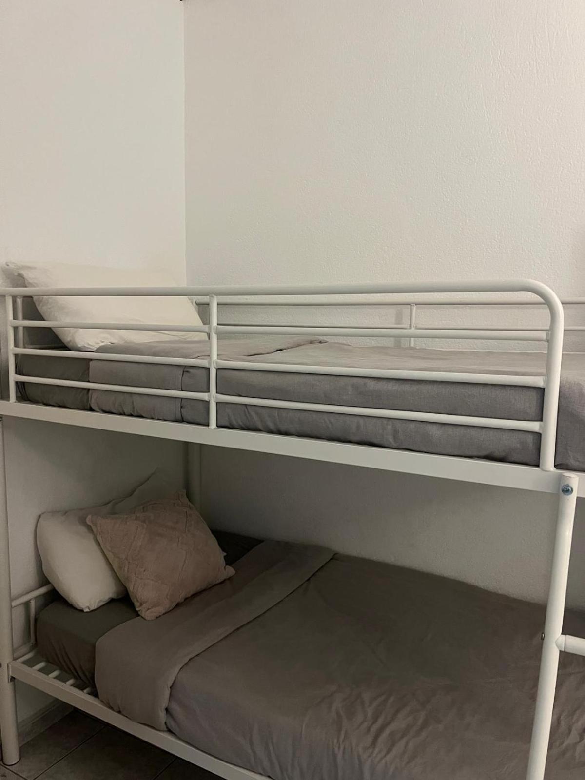 Appartement 20 Mts Plage, Pl Mediterranee, Vue Mer Parking Canet-en-Roussillon Eksteriør bilde